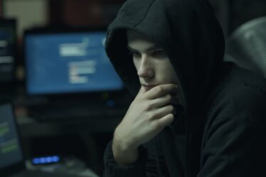 Ataque hacker vaza exames e fotos de pacientes de clínicas no